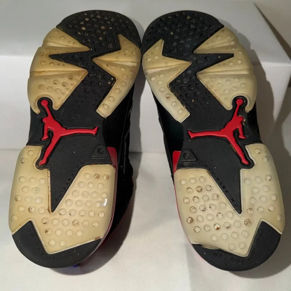 Nike Air Jordan Young Size 4.5Y